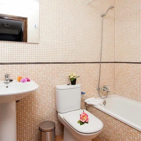 בית נופש Casa Royal Park By Vacanzy Collection